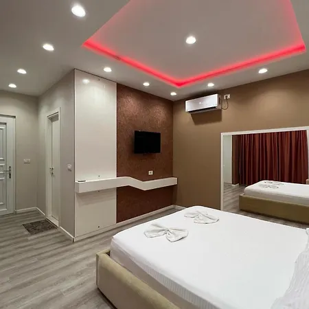 Hotel Moonlight